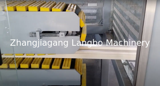 PVC-profiel van kunststof hout van kunststof raam van een raam van een raam van een raam van een raam