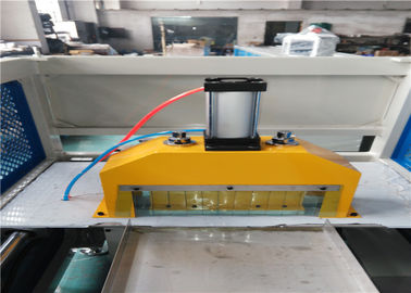 350 kg/uur capaciteit PVC-extrudermachine voor productie van plastic profielen met grondstof PVC-additieven