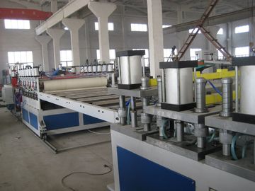 Dubbele van de het Schuimraad van Schroefpvc van de de Uitdrijvingslijn 600kg/H Hoge de Outputcapaciteit