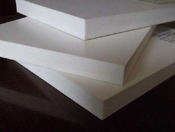 1220 X 2440mm WPC/pvc-de Uitdrijvingslijn van de Schuimraad het Dubbele Zij Villen