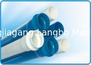 Lijn voor het extruderen van PE-buizen met een enkele wand