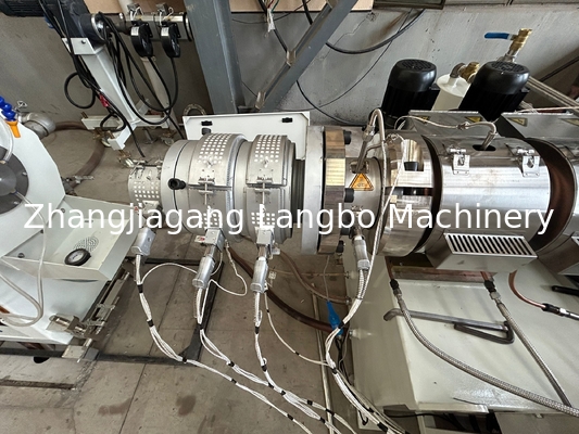 Productielijn voor PVC-ondergrondse plastic buizen met volledig gerecycled materiaal