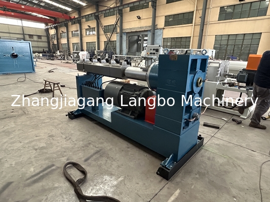 16-63 mm HDPE-buis-extruderingslijn met 65/33 extruder met 75 kW motor