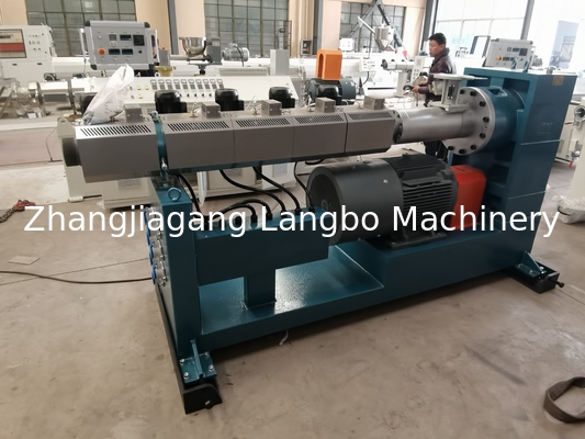 Eenvoudige schroef extruder Hoog efficiënte extrusiemachine voor het maken van 110 mm PE watervoorziening, riolering en rioolpijpen