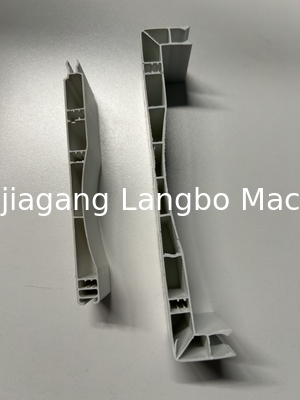 55/110 Hoogprecisie PVC-extruderingsmachine voor plastic profielen