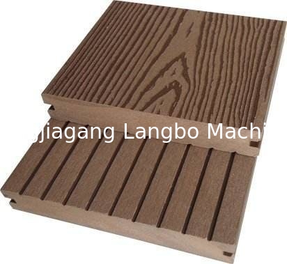 WPC-machine Hout Plastic Composite decking holle massieve dekvloeren Post Composite Profile Rail Extrusion Productielijn