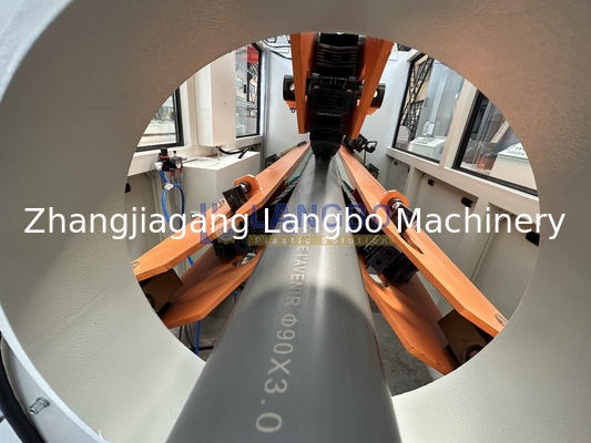 800 kg/h High Speed PVC Pipe Making Line met 80/173 High Speed Schroef voor Pipe diameter 75-250mm