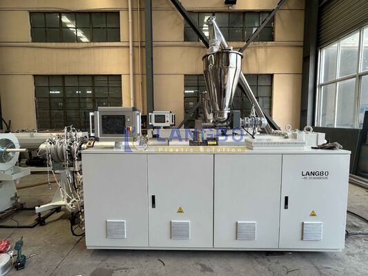 PVC-machine voor het maken van buis-extrusie met een  of SCHNIDER-contactor en een schroefdiameter van 65/132