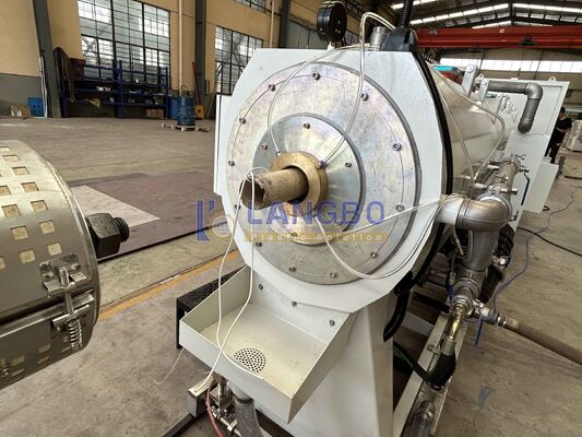Aanpasbare PVC-buizen extrusielijn voor landbouwirrigatieleidingen Contactor  of SCHNIDER