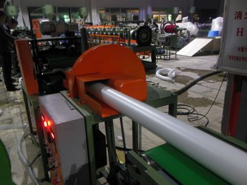 Productielijn voor een enkel schroef-extruderbuis PE PVC-klokmachine met een capaciteit van 120-800 kg/uur