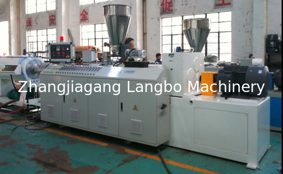 Vinnige hogesnelheid PE PP HDPE PVC PPR Plastic Watergasvoorziening Drainage Solid Wall Pipe Hose Tube Making Machine Productie