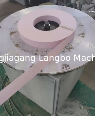 PVC-randbandbanden Extrusieproductie Machine voor het maken van platen PVC-randbandbanden Plaat maken met snijmachineTapes Extrusielijn Extrudermachine