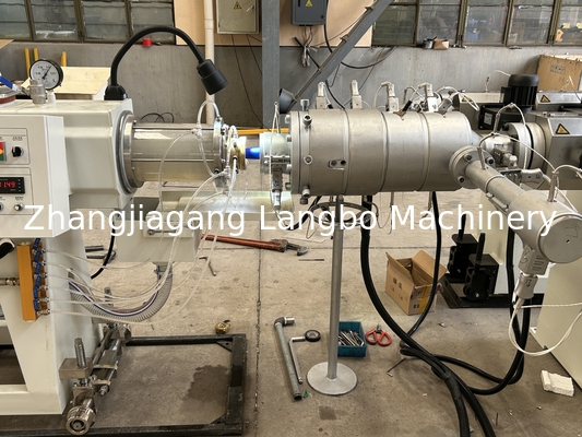 Geavanceerde solide wand automatische PPR buis extrusie machine met 2 jaar garantie