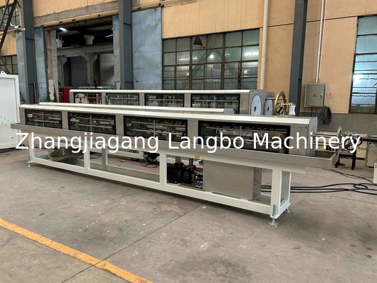 Pijpextrusiemachine voor het maken van twee of drie lagen PPR, automatisch, enorm, Sj65, water-expanderende buis extrusielijn