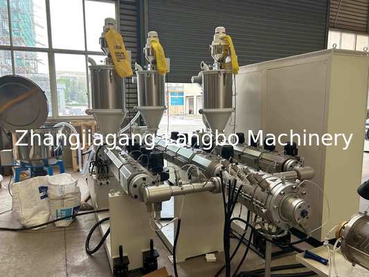 Productielijn voor het maken van PPR-buizen van kunststof