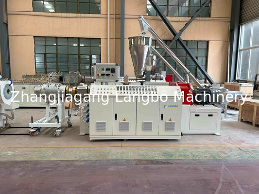Productie-machine voor plastic zachte PVC-tuinvezels met gevlochten buizen