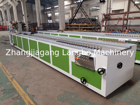 Productiemachine voor elektrische conduitbuizen CPVC-buisextrudeermachine Opvc-buisextrusiemachine CPVC-kunststofextrudeermachine Pijpmachine