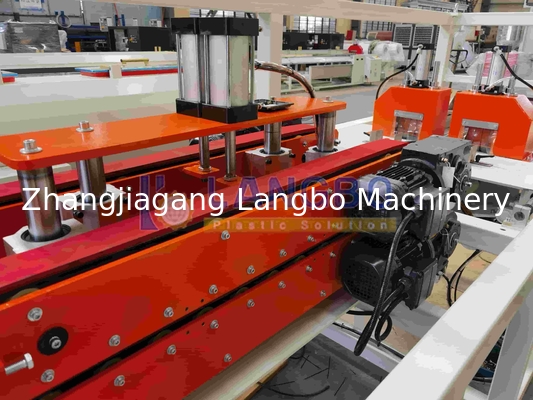 Nieuwe Wereldwijde Hot Sale Twin Screw Extruder voor PP PE Plastic en PVC Pijp Making Machine