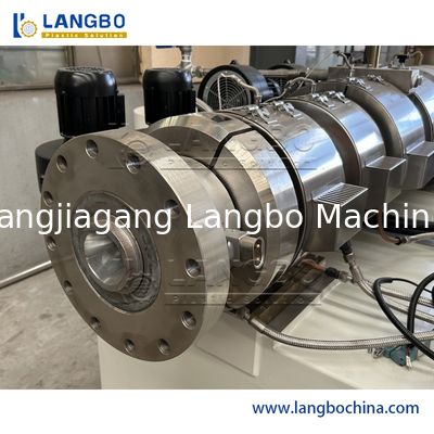 Plastic buizen PVC -buisproductiemachine Extrusielijn