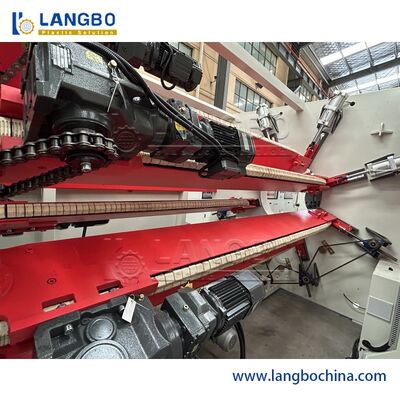 PLC-besturing PVC-pijpproductielijn hoge output en productiviteit