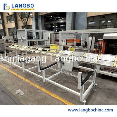 Automatische extrusiemachine voor PVC-buizen