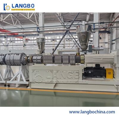 150KG/High de Lijn van de de Pijpuitdrijving van capaciteitspvc met Stof/Chip Free Cutting System