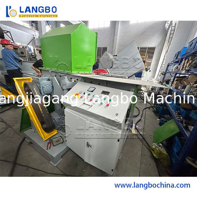 Afvalplaat/Banden/Hout/Plastic/Autobumpers/Pijpen Versnipperaar Dubbele Assen Versnippermachine