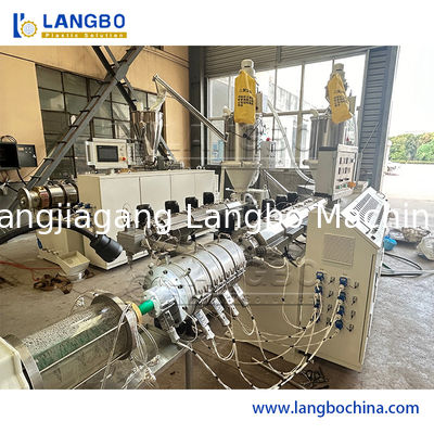 PPR Pijp Extrusielijn met 180 kg/u Output 3 Laags Co-Extrusie en SIEMENS PLC Besturing