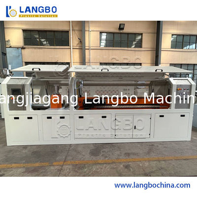 20 Lijn van de het Profieluitdrijving van pvc van M de Plastic voor de Hoektegel van het Muurplafond het Maken