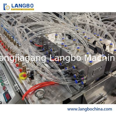 Hoge van de het Profieluitdrijving van Outputpvc Lijn 300MM de Capaciteit van de Profielgrootte 250KG/H