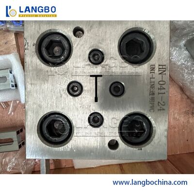 55 kW motorkracht PVC-profiel extruder voor gladde precieze profiel extrusie