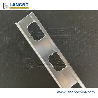 55 kW motorkracht PVC-profiel extruder voor gladde precieze profiel extrusie