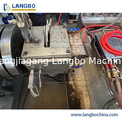 Van de het Profieluitdrijving van Ce WPC Lijn 100 - de Hoge Productiecapaciteit van 150KG/H