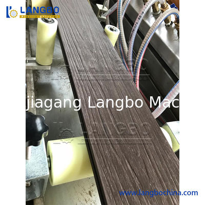 Speciale WPC-Muurcomité Productielijn met Kegel Tweelingschroefextruder