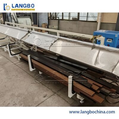 Van de het Profieluitdrijving van pvc/WPC-van de Lijn Ontwerp van de de Motor het Dubbele Schroef