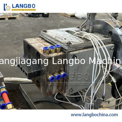 Plastic UPVC PVC Plafond Gaten Kabel Trunking Venster Deur Frame Muurpaneel Holle Board Hoek Perlen WPC Dekprofiel Productie Extrusie Maker