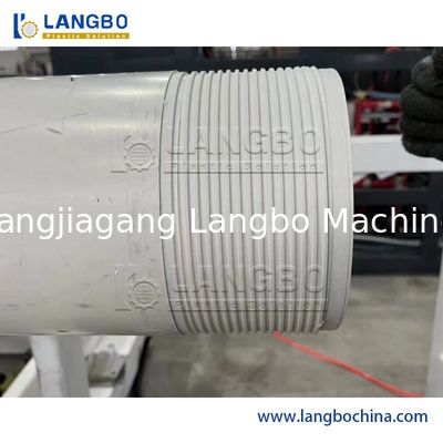 Automatische CNC-draaddraadmachine voor PVC-buizen van 16-630 mm met tweeschroef-extruder en volledig automatische werking