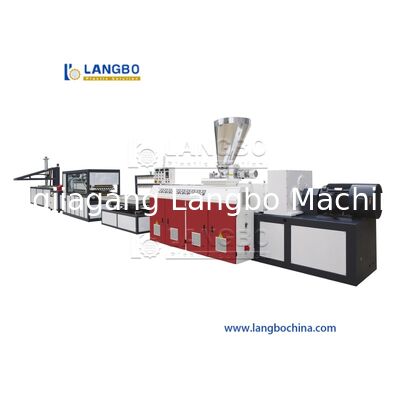Machines/extruders voor het maken van PVC-plafondpanelen van kunststof