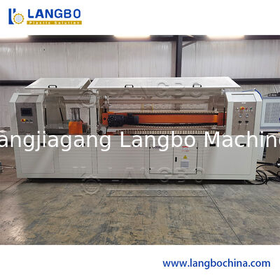 55/110 Conical Twin Screw Extruder PVC Profile Extrusion Line voor 1180 mm kabelstam met 22 kW motorvermogen