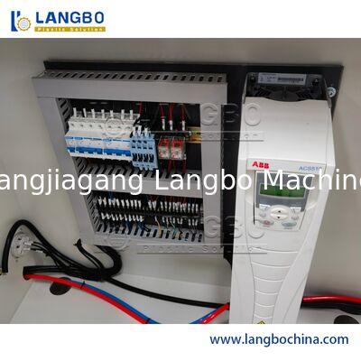 Productielijn voor WPC/UPVC/PVC/PE/PP wandpaneel/venster/deur/dek/heining/ruit