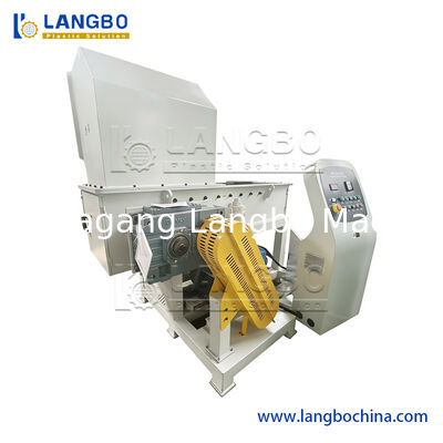 Automatische plastic hout metaal papier afval shredder machine plastic flessen recycling shredder machine