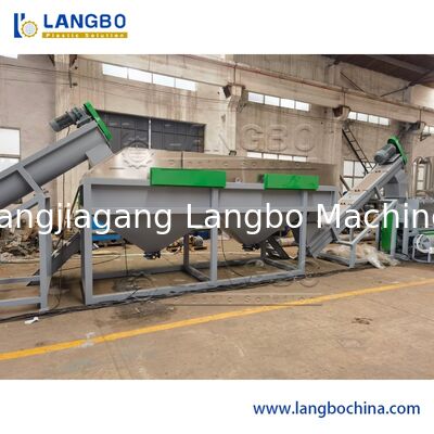 300-5000 kg/h capaciteit PET-recyclinglijn met 14 mm vlokgrootte en 380V spanning voor PET-flessen recycling