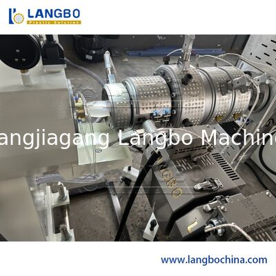 63-150 mm PPR-buizen extrusielijn en kosteneffectief PPR-buizenproductiesysteem