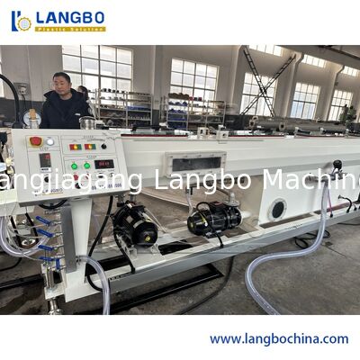 2063mm PPR Lijn met geringe geluidssterkte 3 van de Pijpuitdrijving Laagppr Glassfiber Pijp Productie