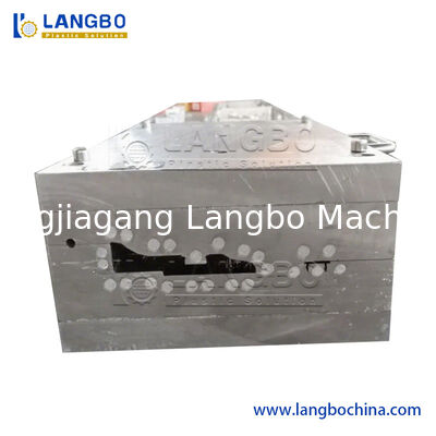 Productielijn voor extrusiemachines voor plinten van hout-kunststof-composiet, PVC-schuim