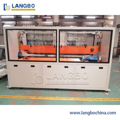 75-250mm PVC-buizenmachine 55KW/75KW Motor 600-800KG/H Capaciteit