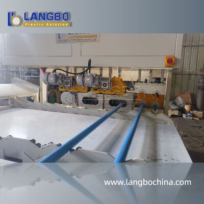 Dubbele verwarmingspositie U/ R-vorm PVC-buis Belling Socketing Machine