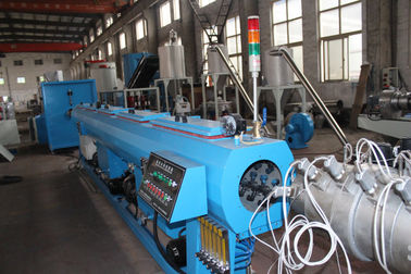 De koude Productielijn van de de Uitdrijvingsppr Pijp van de Warm waterpijp voor 2063mm Waaier