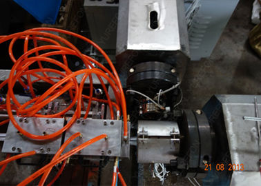 Aanpasbare laag lawaai PVC-profiel extrusielijn
