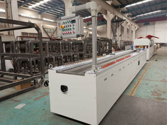 Ce-van de de Raadsuitdrijving van het Certificaatpvc Schuim de Lijncomité Extruder voor Profielproduct